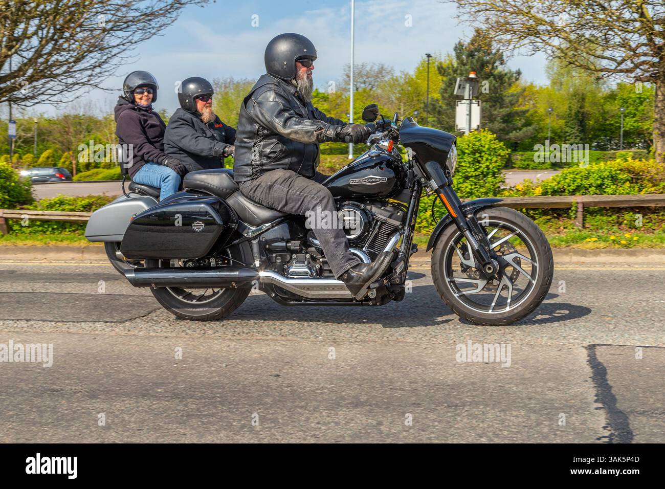 12. April 2025 Northampton, Großbritannien. Northants V Twin Fahrradtour für wohltätige Zwecke für das Cynthia Spencer Hospiz für Harley und Buell Fahrer. Quelle: Keith J Smith./Alamy Live News. Stockfoto