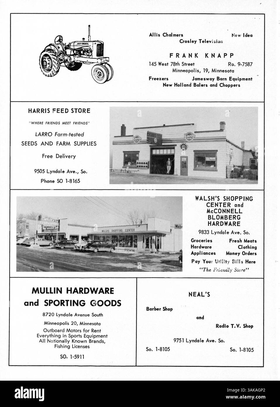 Das Bloomington High Yearbook 1954, 54 Bloomington Bear, dokumentiert das Studentenleben, sportliche Veranstaltungen und wichtige Schulveranstaltungen während des akademischen Jahres 1953-1954. Stockfoto