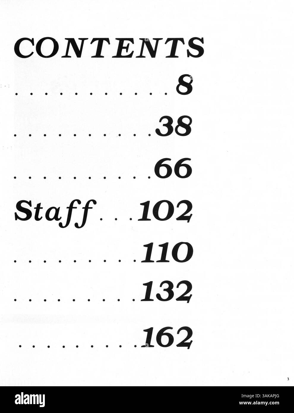 Das 1977 Park Center High Yearbook, Pirate Vol. VI: Treasures, enthält eine detaillierte Aufzeichnung des Schuljahres 1972-1973, in der Schüler, Mitarbeiter, akademische und sportliche Leistungen sowie besondere Veranstaltungen, die das Jahr geprägt haben, hervorgehoben werden. Stockfoto