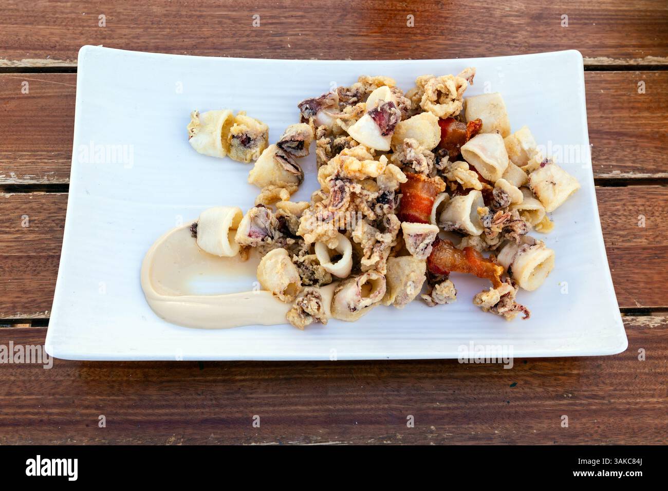 Calamari-Tapas, Sitges, Katalonien, Spanien. Stockfoto