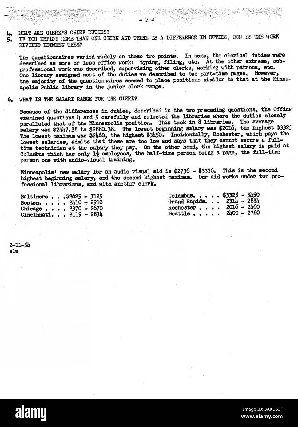 1954 Sitzungsprotokolle des Verwaltungsrats der öffentlichen Bibliothek von Minneapolis geben einen umfassenden Überblick über die Richtlinien, Entscheidungen und Verwaltungsmaßnahmen, die die öffentlichen Bibliotheksdienste im Hennepin County geprägt haben. Das Protokoll ist eine wertvolle historische Quelle für die Verwaltung der Bibliothek und politische Entscheidungen. Stockfoto