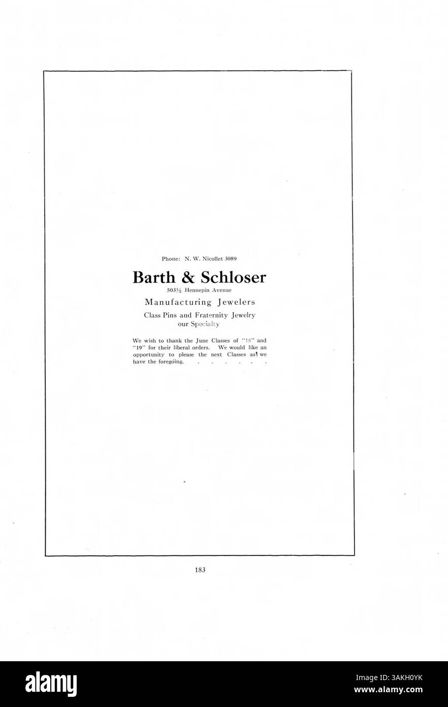 Das Jahrbuch 1918 Liberty Tiger von der South High School dokumentiert das akademische Jahr 1917-1918 der Schule mit Profilen von Schülern, Lehrern und Veranstaltungen wie Leichtathletik und Clubs. Es enthält Beiträge zur afroamerikanischen Geschichte innerhalb der Schule. Stockfoto