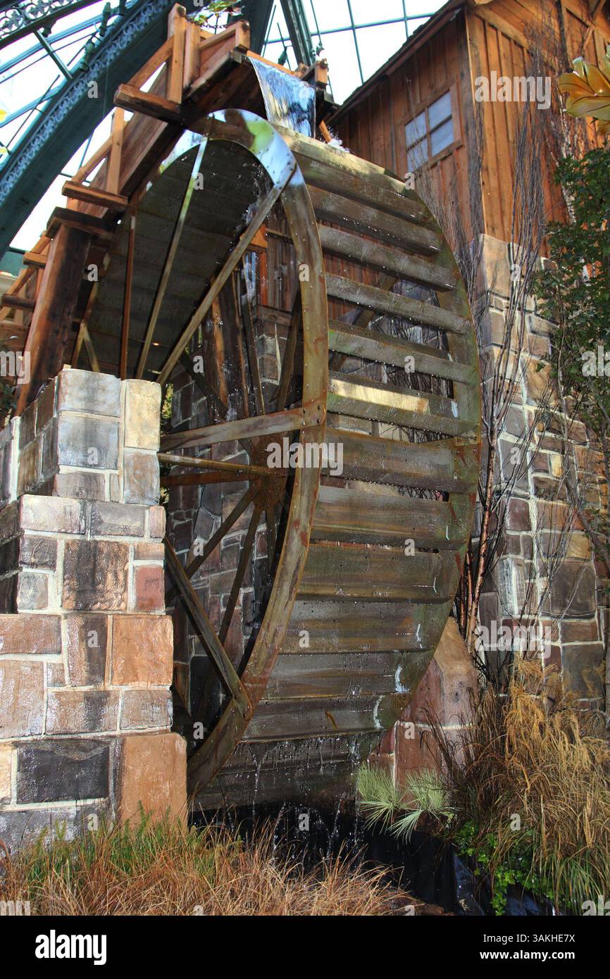 Das Conservatory and Botanical Gardens im Bellagio Resort in Las Vegas Samstag, 30. November 2013. Es ist kostenlos und 365 Tage im Jahr geöffnet, wo rund 140 Gartenbauunternehmen ihr Aussehen mehrmals im Jahr gestalten und ändern, um der Saison gerecht zu werden. (Kreditbild: © Barry Sweet/ZUMAPRESS.com) Stockfoto