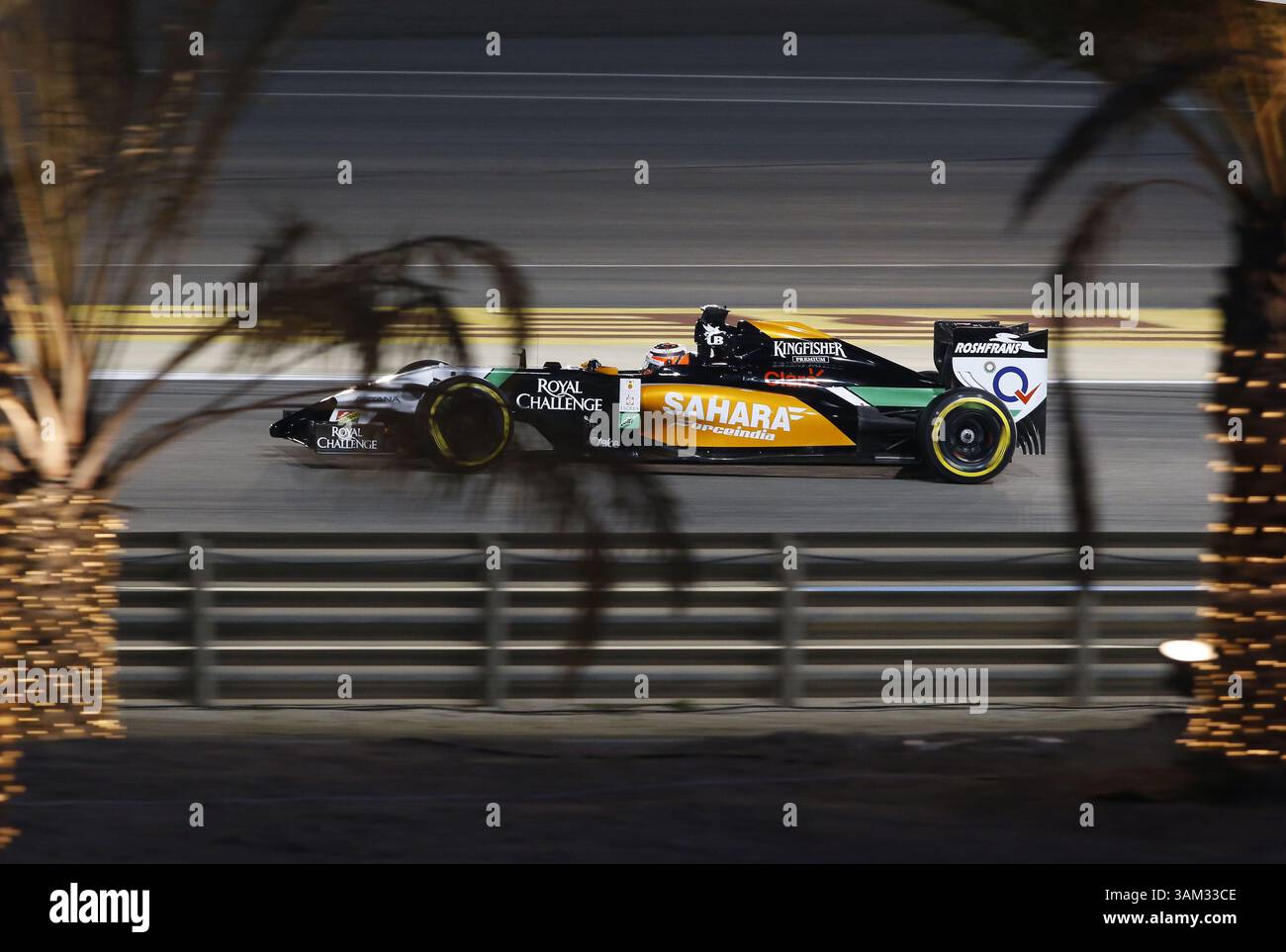 April 2014 - Manama, BAHRAIN, BAHRAIN - Nico HÃ¼lkenberg, (HUELKENBERG), DE, . Team Sahara Force India F1, Force Ind. VJM07, Mercedes-Benz PU106A,.BAHRAIN – Rennstrecke MANAMA, Shakir – 05/04/2014 – Formel 1, F1, Formel 1 – Bild zur Gebührenpflicht (Credit Image: © David McIntyre/ZUMAPRESS.com) Stockfoto