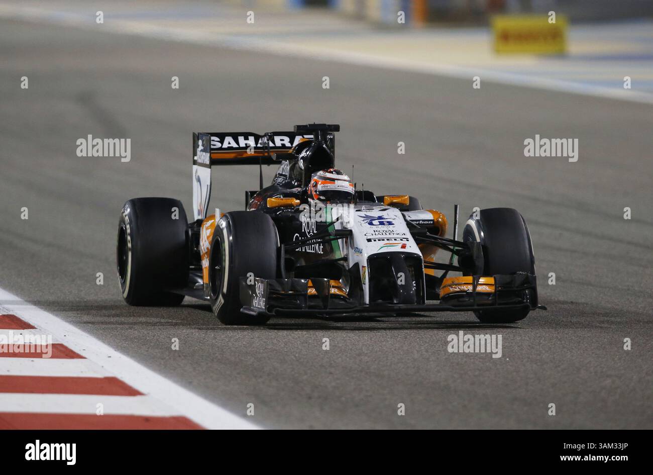 April 2014 - Manama, BAHRAIN, BAHRAIN - Nico HÃ¼lkenberg, (HUELKENBERG), DE, . Team Sahara Force India F1, Force Ind. VJM07, Mercedes-Benz PU106A,.BAHRAIN – Rennstrecke MANAMA, Shakir – 06/04/2014 – Formel 1, F1, Formel 1 – Bild zur Gebührenpflicht (Credit Image: © David McIntyre/ZUMAPRESS.com) Stockfoto