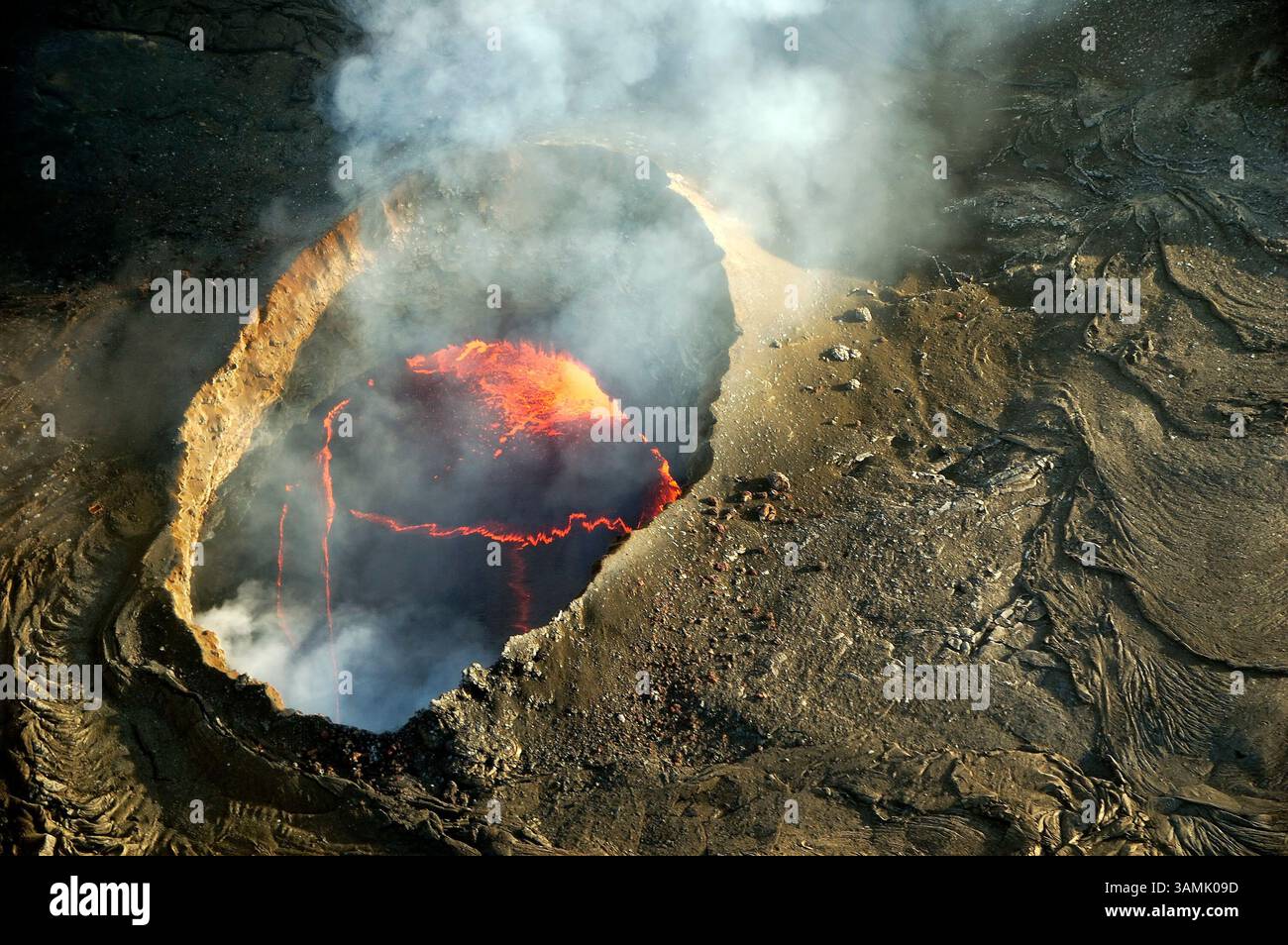 Der Vulkan bricht auf der Hauptinsel von Hawaii aus. Stockfoto