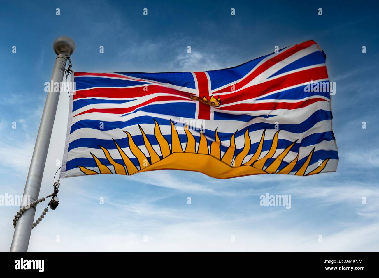 Die Flagge von British Columbia Kanada fliegt im Wind Stockfoto