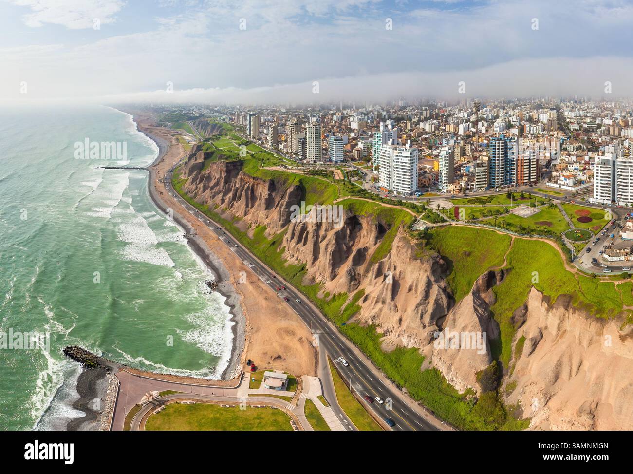 Luftaufnahme des Viertels La Punta, Lima, Peru Stockfoto