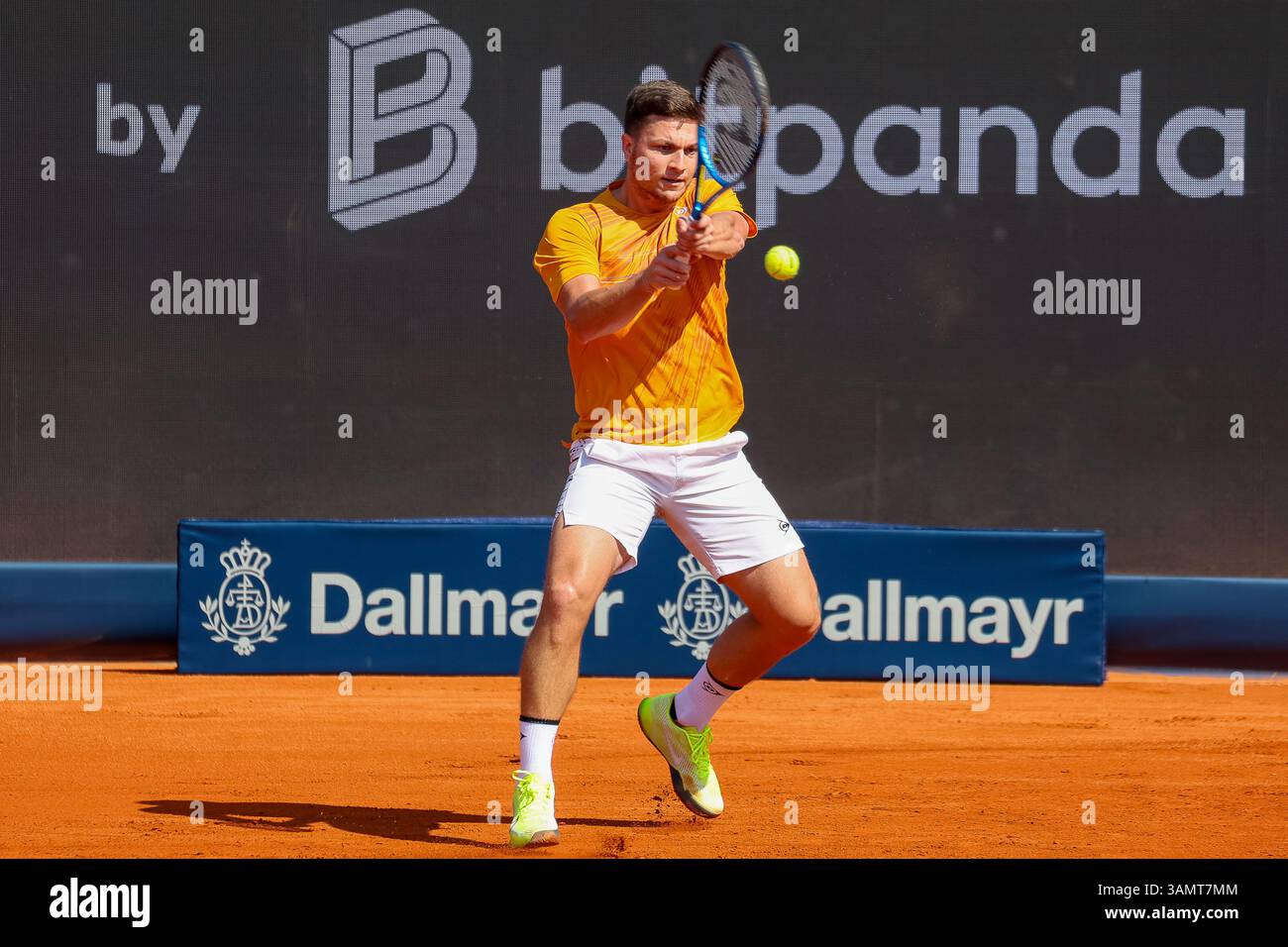 München, Deutschland. April 2025. Miomir Kecmanovic (Serbien), GER, BMW Open by Bitpanda, Miomir Kecmanovic (Serbien) vs. Marcos Giron (USA), Tennis, ATP 500, Herren, 14.04.2025, Foto: Eibner-Pressefoto/Jenni Maul Credit: dpa/Alamy Live News Stockfoto