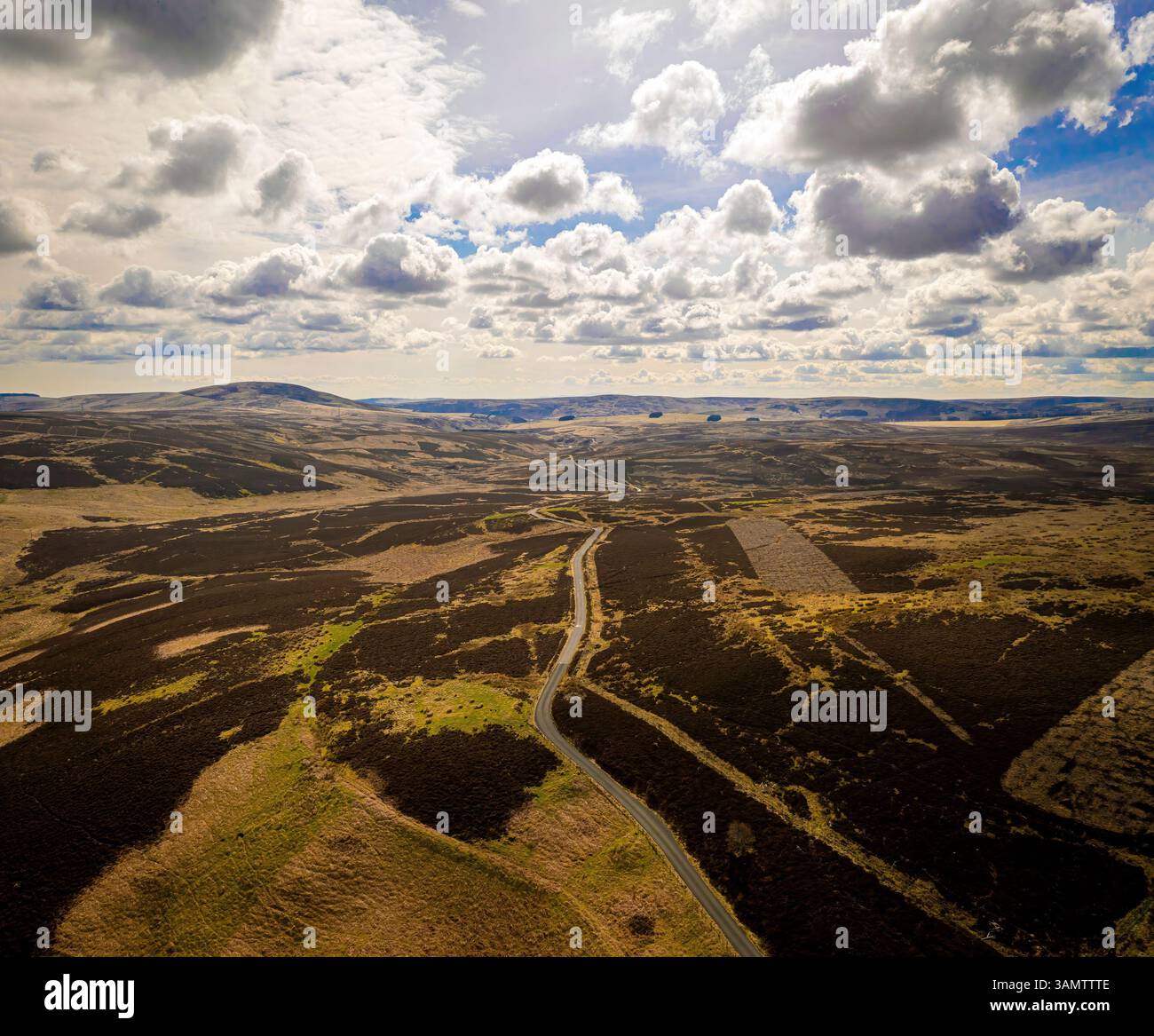 Aus der Vogelperspektive auf die ruhigen Lammermuir Hills, Duns, Schottland. Stockfoto
