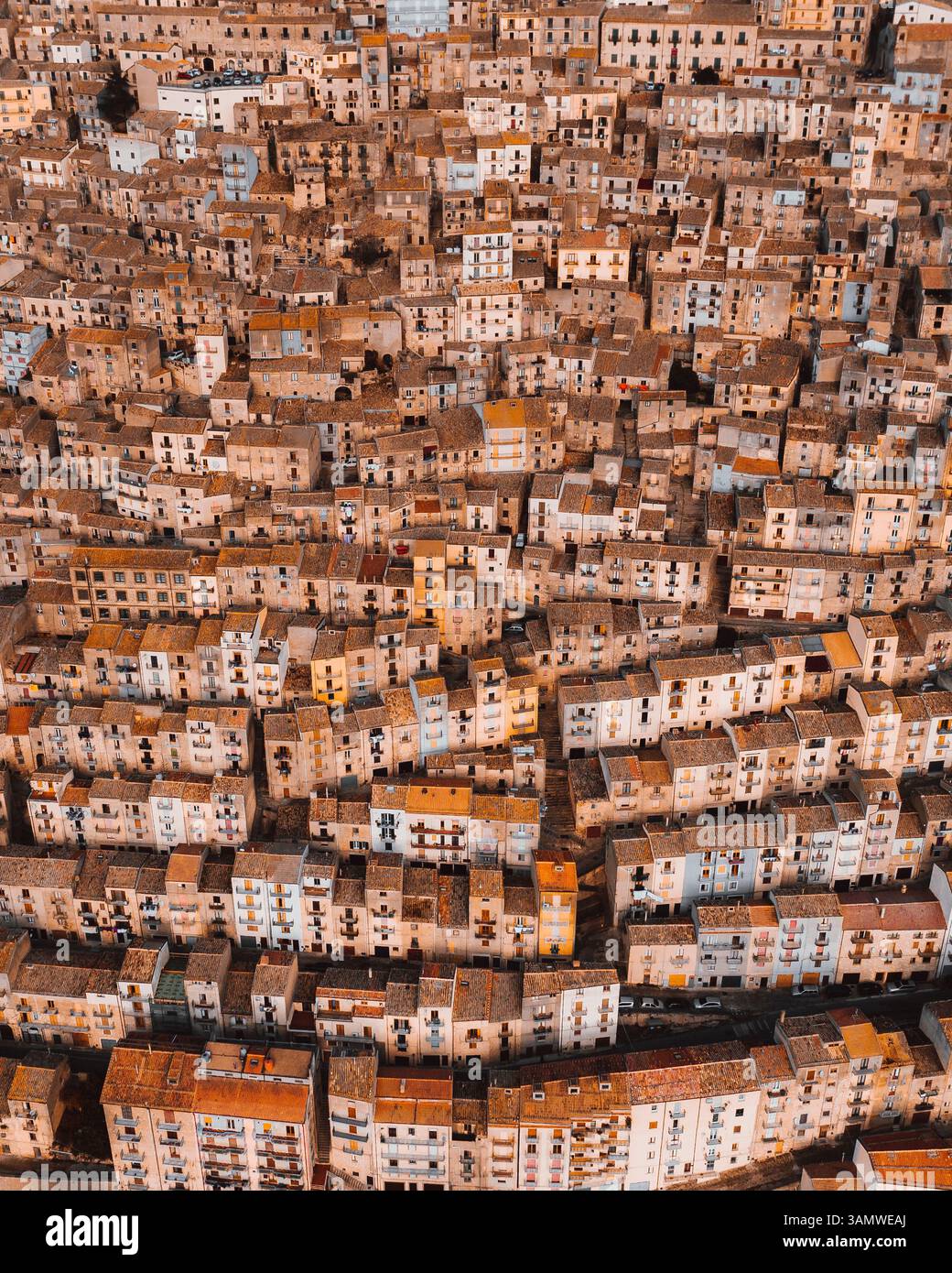 Luftaufnahme des Gangi-Hauses, Sizilien, Italien. Stockfoto