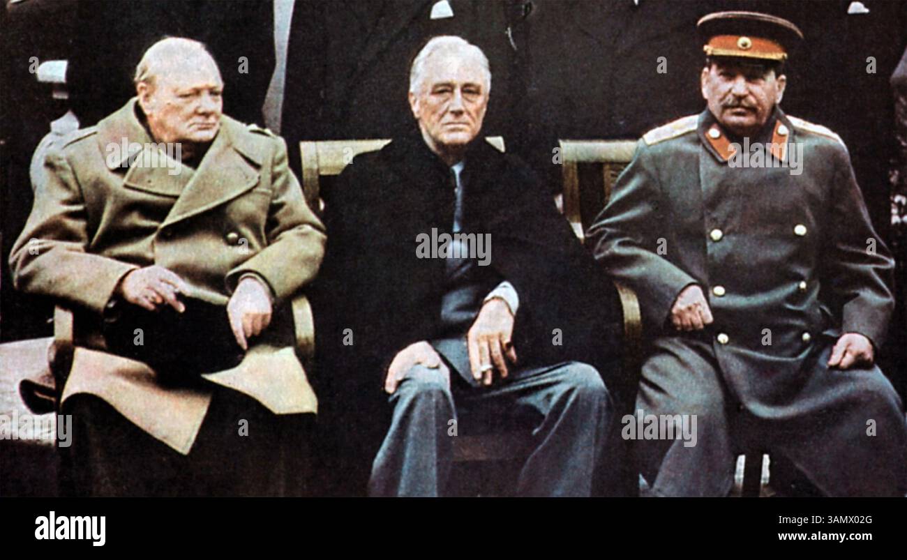 KONFERENZ VON JALTA am 4-11. Februar 1945. Von links: Winston Churchill, Franklin D. Roosevelt, Joseph Stalin. Stockfoto