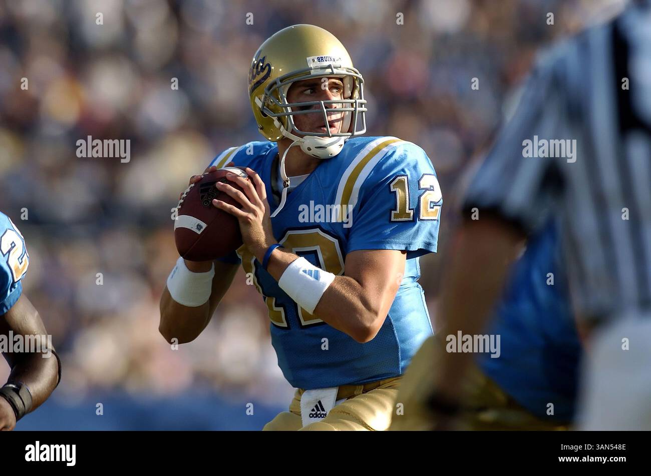 7. Oktober 2006: Patrick Cowan von der UCLA während des Pac 10 Spiels zwischen den Arizona Wildcats und den UCLA Bruins im Rose Bowl in Pasadena, KALIFORNIEN (Bild: © John Green/Cal Sport Media) Stockfoto
