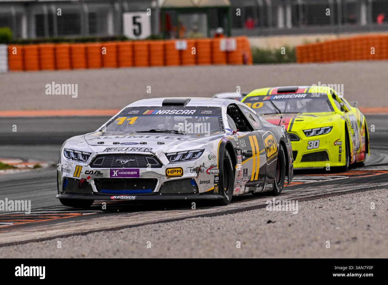 Valencia, Valencia, Spanien. April 2025. 11 ERCOLI GIANMARCO (ITA) Alumitec Racing, Teilnahme an den NASCAR pro Rennen auf der Rennstrecke CHESTE in Valencia am 13. April 2025. (Kreditbild: © Oscar Manuel Sanchez/ZUMA Press Wire) NUR REDAKTIONELLE VERWENDUNG! Nicht für kommerzielle ZWECKE! Stockfoto