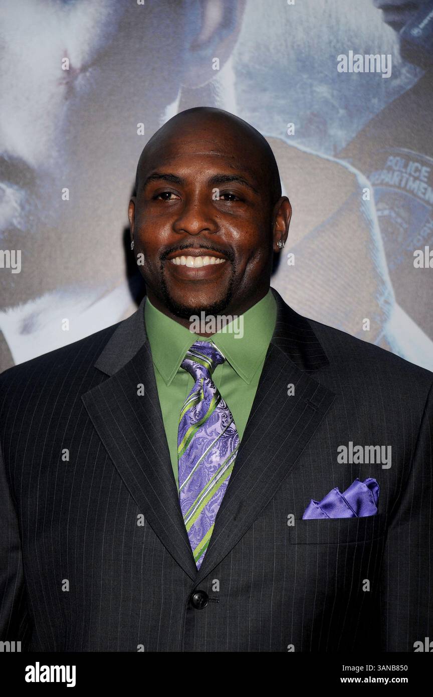 Oktober 2008. New York City . Schauspieler Christopher Michael Holley nimmt an der Premiere von „Pride and Glory“ Teil, die am 15. Oktober 2008 auf dem AMC Lowes Lincoln Square 13 in New York City stattfand. (Kreditbild: © Sharkpixs/ZUMA Press) Stockfoto