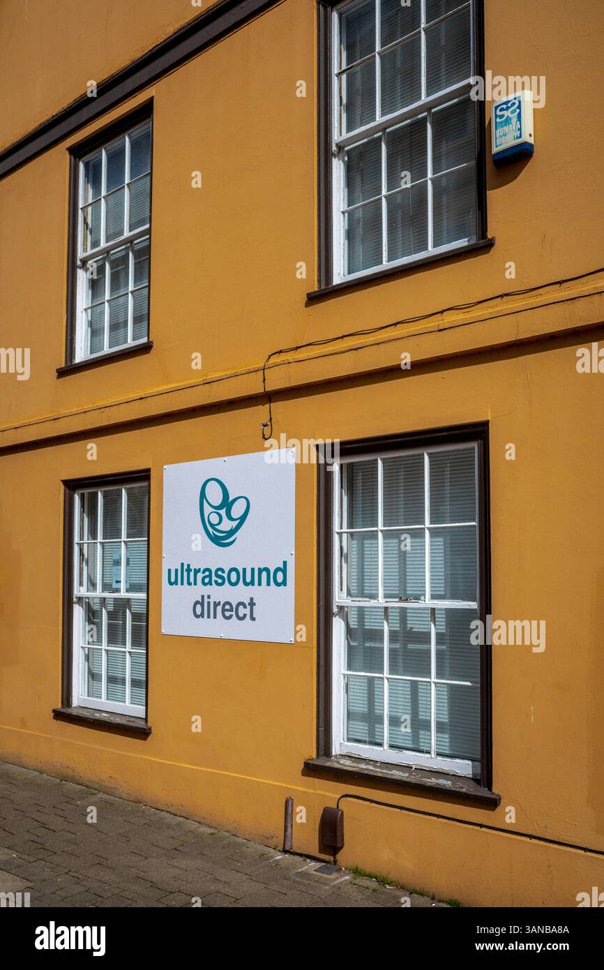 Utrasound Direct Norwich Klinik. Ultrasound Direct ist ein privater Anbieter von Ultraschalluntersuchungen. Ultrasound Direct wurde 1998 gegründet und verfügt heute über 75 Kliniken in Großbritannien. Stockfoto