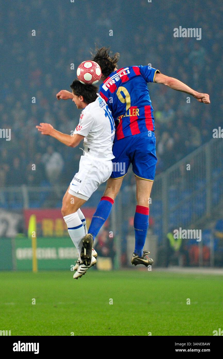 24. März 2010: Marco Streller kämpft im St. Jacob Park in Basel um den Ball. Das Spiel endete mit 4:1. (Bild: © John Middlebrook/Cal Sport Media/ZUMApress.com) Stockfoto