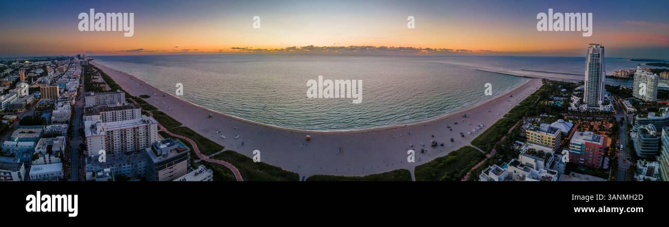 Luftaufnahme von South Beach mit Atlantik, Panorama, Miami Beach, Florida, USA. Stockfoto