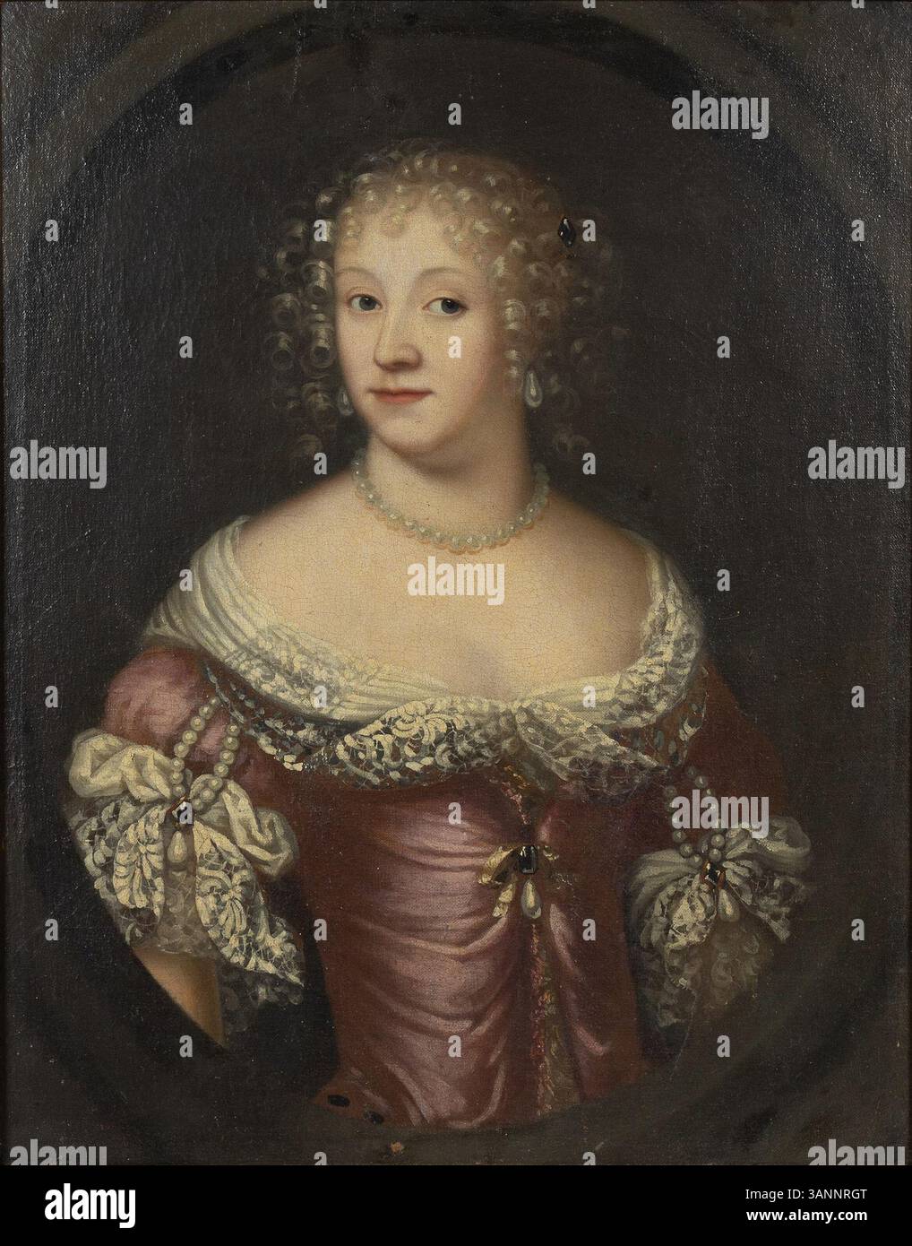 Dieses Porträt, das dem Kreis Martin Mijtens zugeschrieben wird, zeigt eine Dame aus dem 17. Jahrhundert. Das Gemälde ist in Öl auf Leinwand gefertigt und veranschaulicht die Eleganz der Porträtmalerei während dieser Zeit. Stockfoto