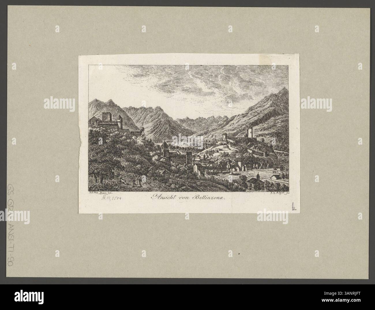 Dieser Druck zeigt einen Blick auf Bellinzona, eine Stadt im Kanton Tessin, Schweiz. Es wurde von Achilles Benz gezeichnet und von Johann Heinrich Meyer graviert und ist Teil einer Serie mit dem Titel „Cent Vues Suisses“. Die Ätzung bietet eine historische Darstellung dieses prominenten Schweizer Ortes. Herausgegeben von Orell Füssli & Co. Aus Zürich. Stockfoto