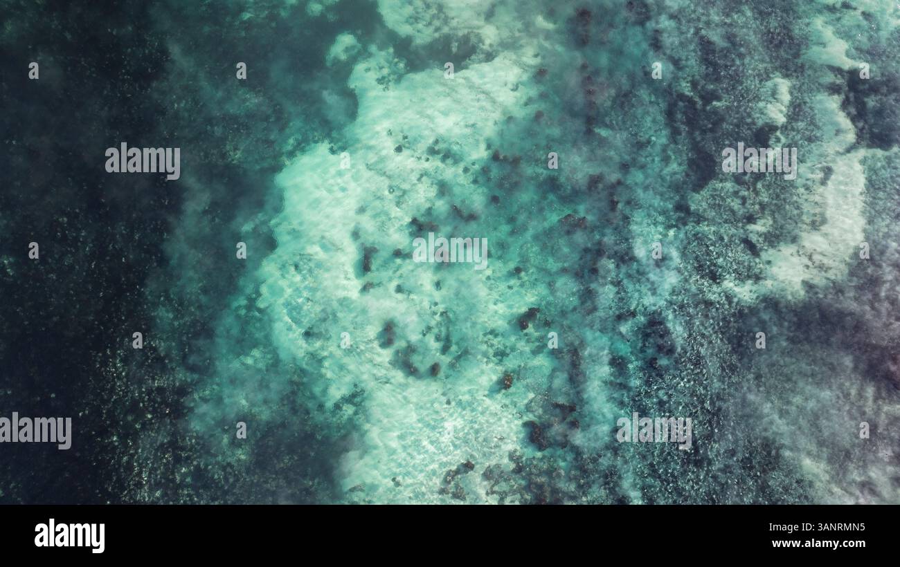 Luftaufnahme des Shallow Reef Abstract, North Beach, Perth, Australien. Stockfoto