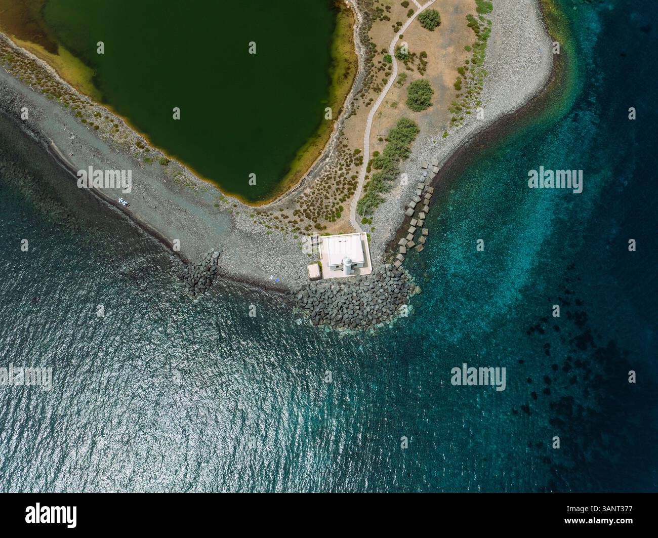Aus der Vogelperspektive Santa Marina Salina, Salina Island, Äolische Inseln Archipel, Sizilien, Italien. Stockfoto