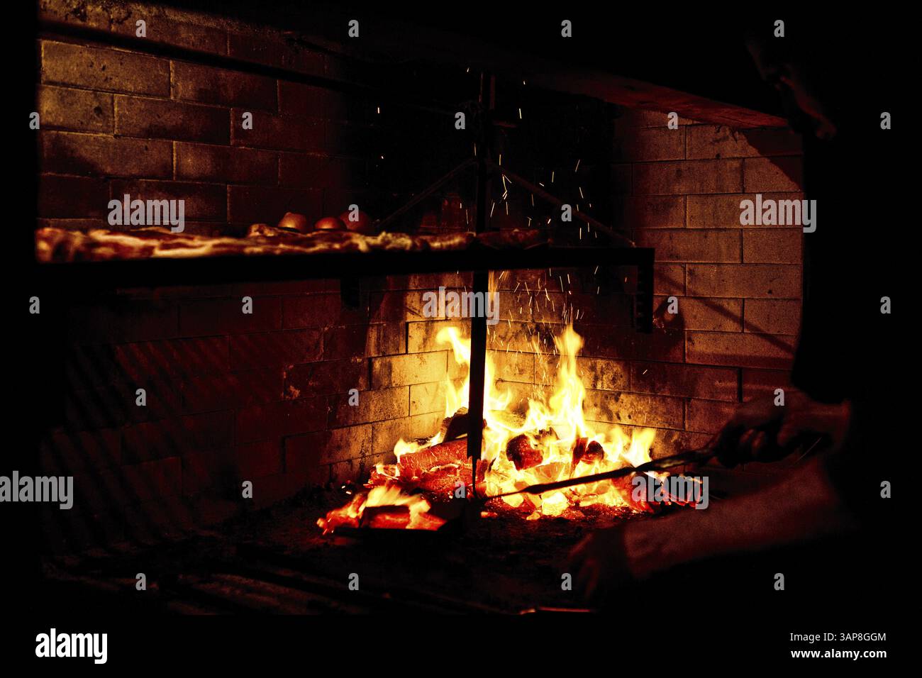 Ein nächtliches Asado in Buenos Aires, Argentinien 2016 Stockfoto