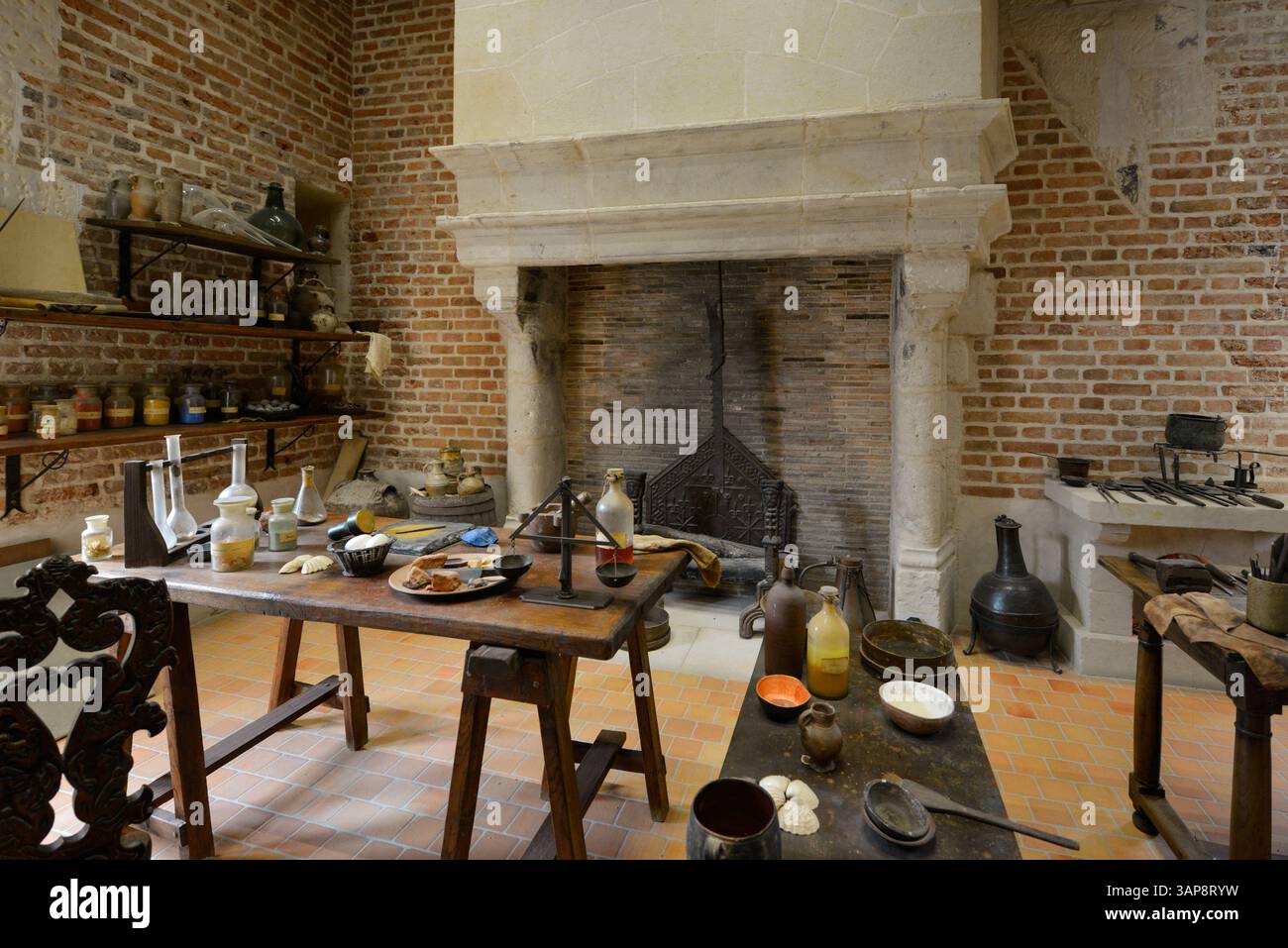 Rekonstitution des Ateliers von Leonardo da Vinci im Schloss Clos Luce Stockfoto