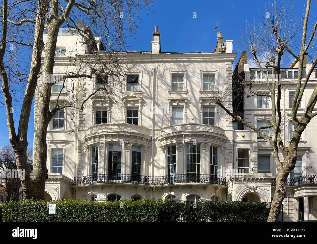 Historische Häuser in Maida Vale, Nord-London, Südostengland, Großbritannien - Smartphone-aufgenommenes Stockfoto