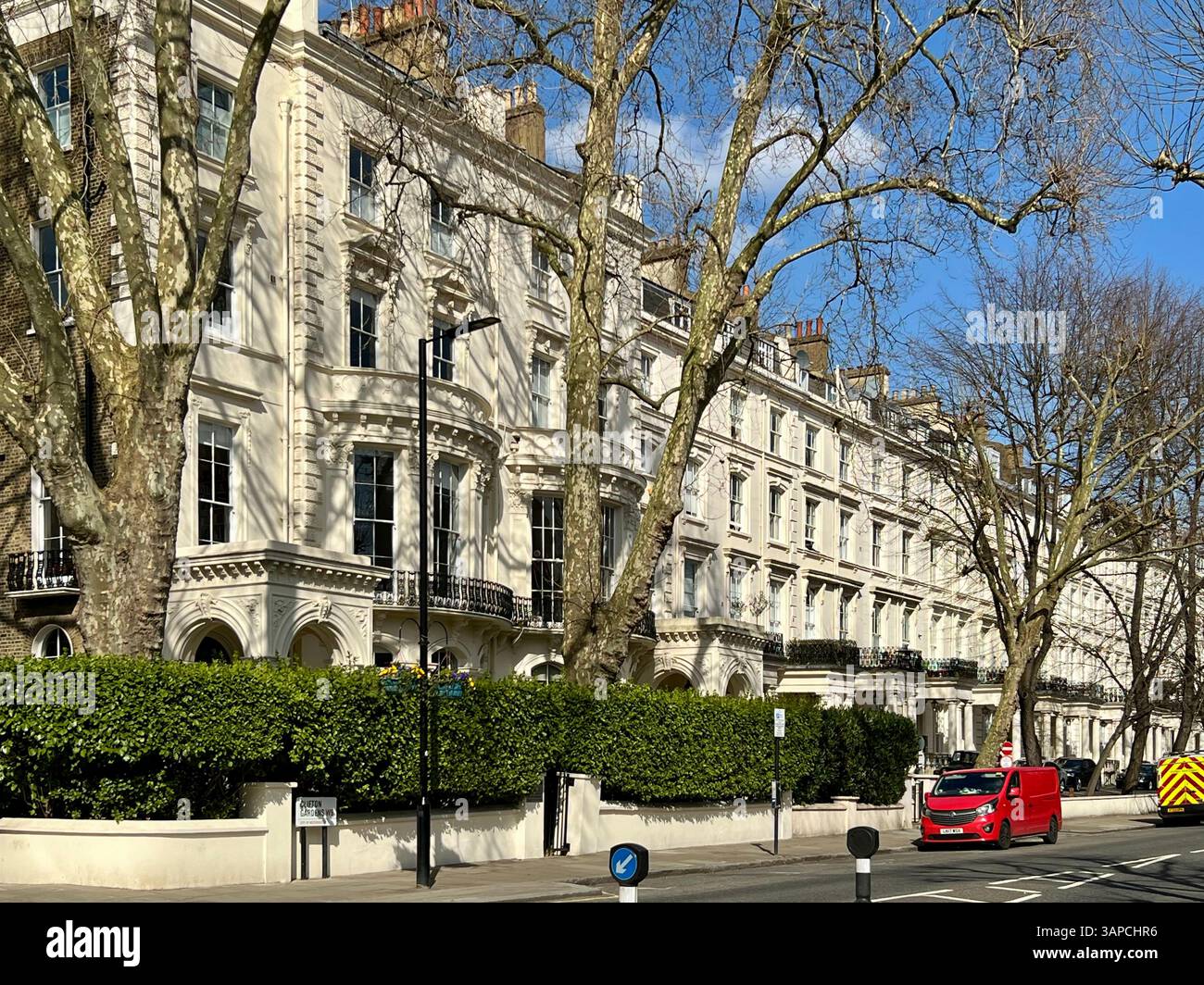 Historische Häuser in Maida Vale, Nord-London, Südostengland, Großbritannien - Smartphone-aufgenommenes Stockfoto
