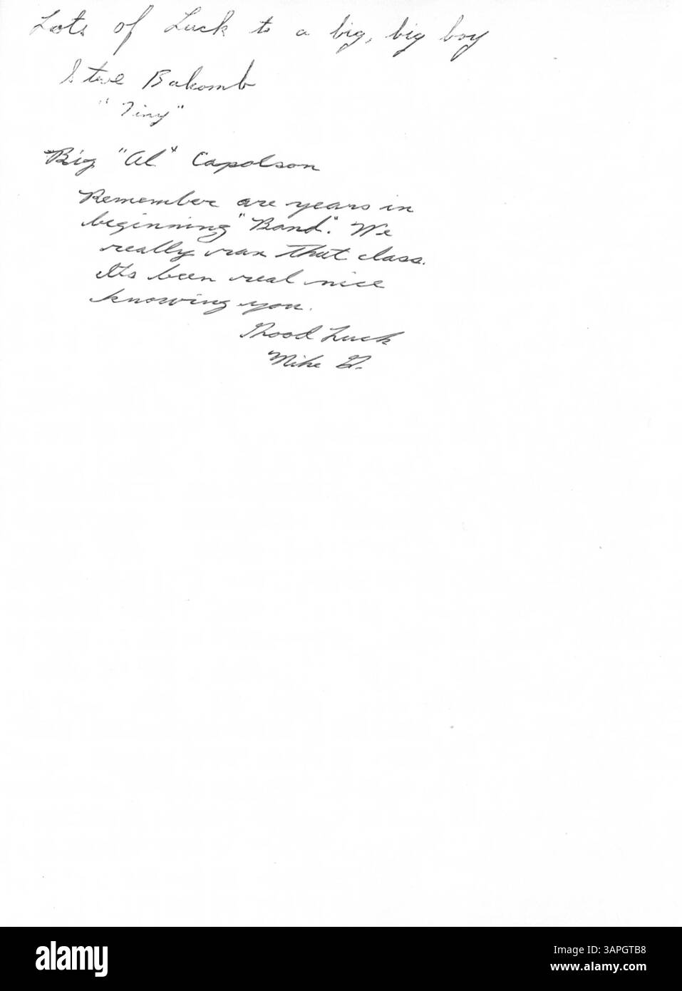 Dieses Jahrbuch der Southwest High School erfasst wichtige Momente aus dem Schuljahr 1961-1962, darunter Schüler, Lehrer, Leichtathletik und außerschulische Aktivitäten. Stockfoto