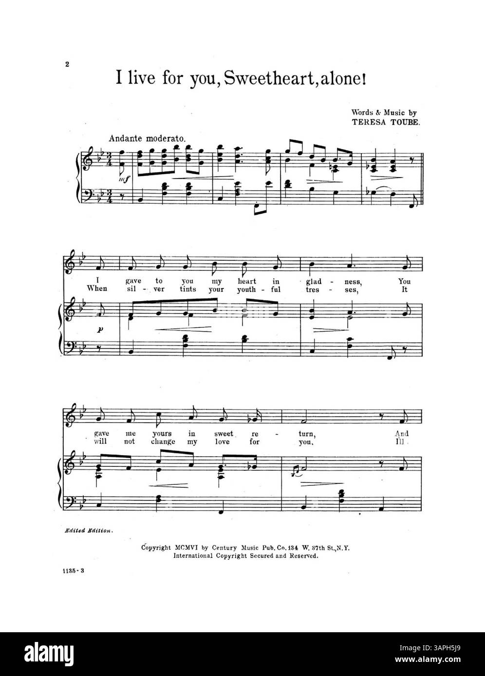 Noten mit dem Titel „I live for You, Sweetheart, Alone“ von Teresa Toube. Es ist Teil der „Favorite Home Songs“-Sammlung mit der Verlagsnummer 1135. Stockfoto