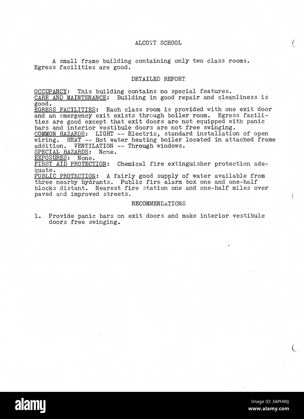 In diesem Bericht zur Brandschutztechnik 1933 werden die Ergebnisse der Brandschutzinspektionen für öffentliche Schulen in Minneapolis beschrieben. Sie enthält Berichte über die Feuerversicherung, die Baugeschichte, Pläne und Fotos für jede Schule. Der Bericht hebt auch den Bau von vier neuen Schulen hervor – Folwell, Ramsey, Sheridan und Miller Vocational – mit Innenfotos im Anhang. Stockfoto