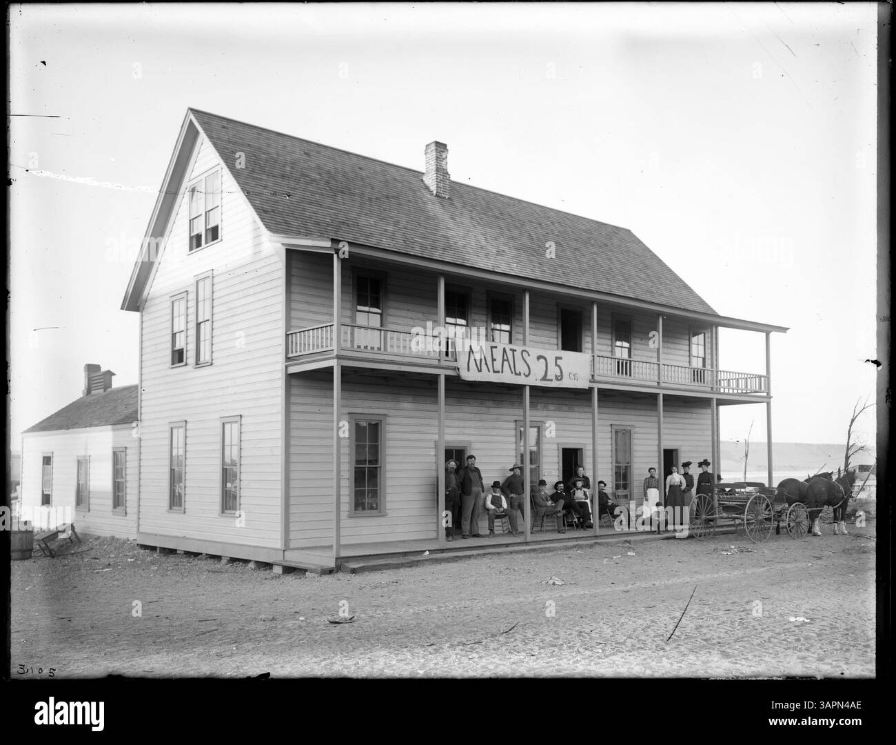 Foto von Cottage Hotel und Main Street in Umatilla. Stockfoto