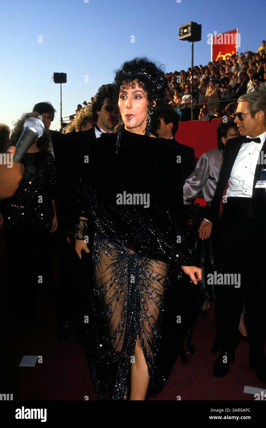 JANUAR 2011 - I4961.CH .1988 ACADEMY AWARDS/OSCARS . JAMES COLBURN/ / PHOTOS(Bild: © Globe Photos/ZUMAPRESS.com) Stockfoto