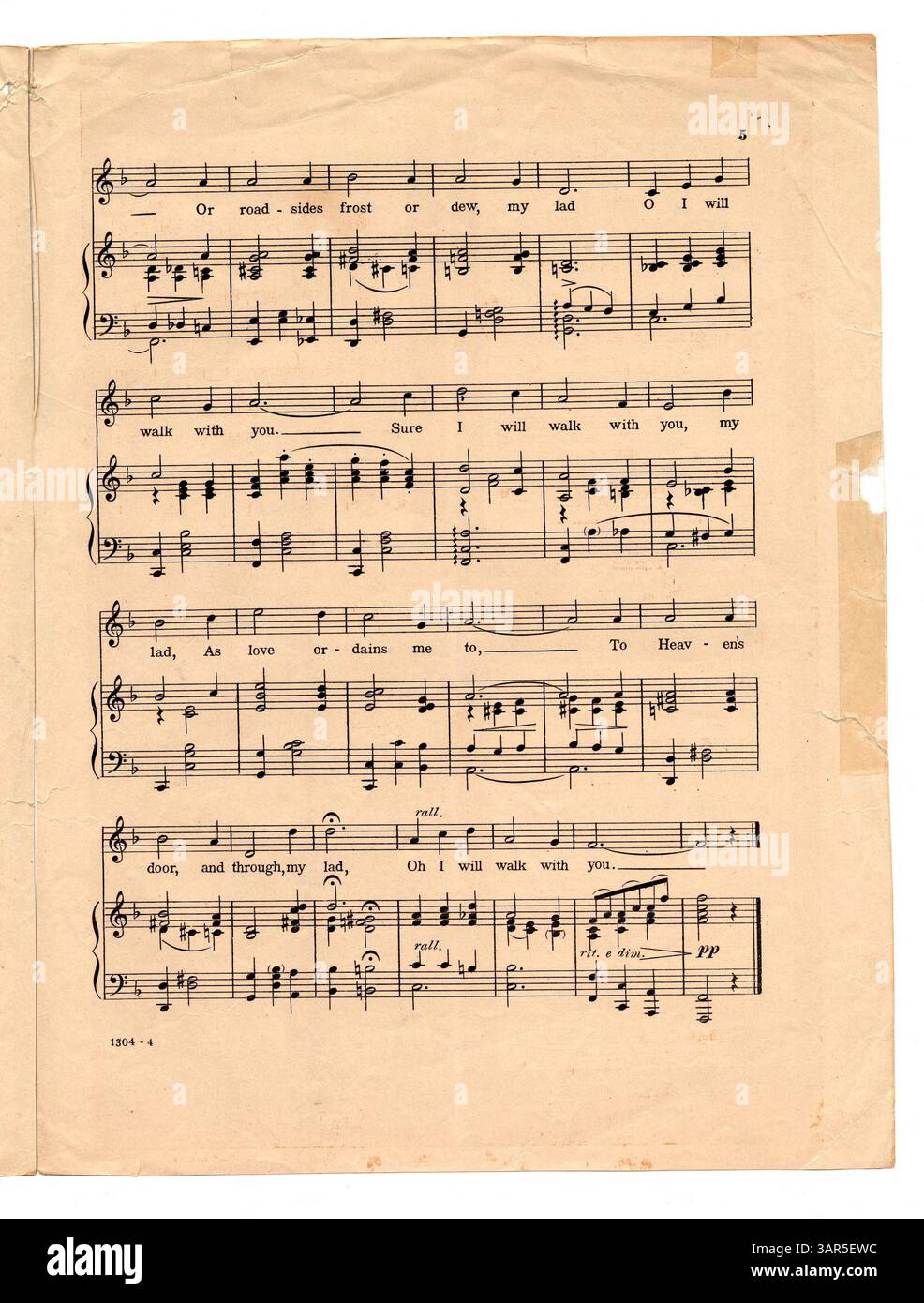 Ein Lied von der Straße, gewidmet 'der Braut zu sein'. Das Cover enthält Text aus „Home Folk“ von James Whitcomb Riley und weitere Songs von John T. Hall wie „Three Roses“ und „Girl of My Dreams“. Veröffentlicht von University of Oregon Libraries. Stockfoto