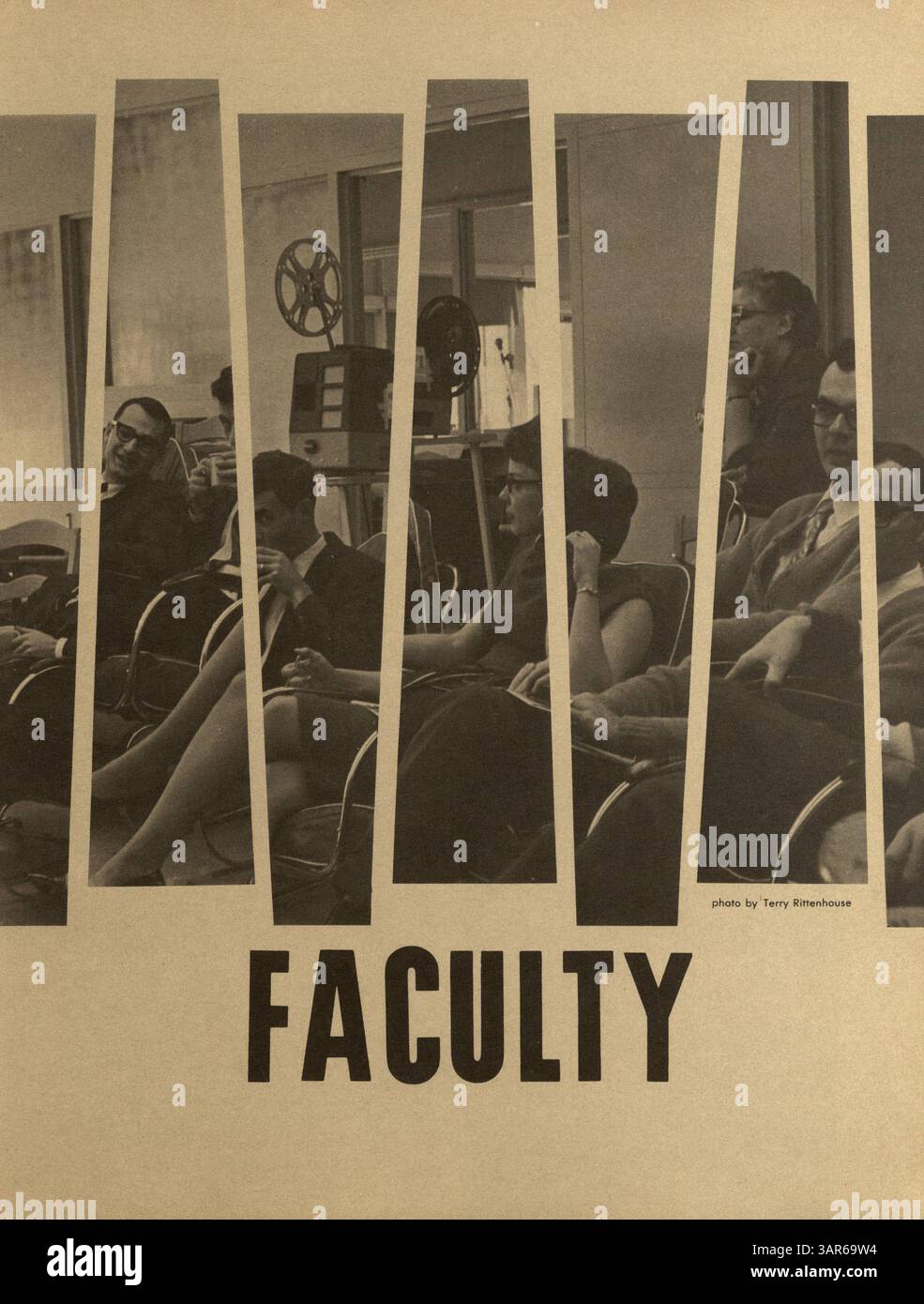 Das High Yearbook der Universität 1966, „66 Bisbila“, hebt Studenten, Lehrer, Clubs, leichtathletik und bedeutende Veranstaltungen aus dem Schuljahr 1965-1966 mit Schwerpunkt auf afroamerikanischer Geschichte und Kultur. Stockfoto