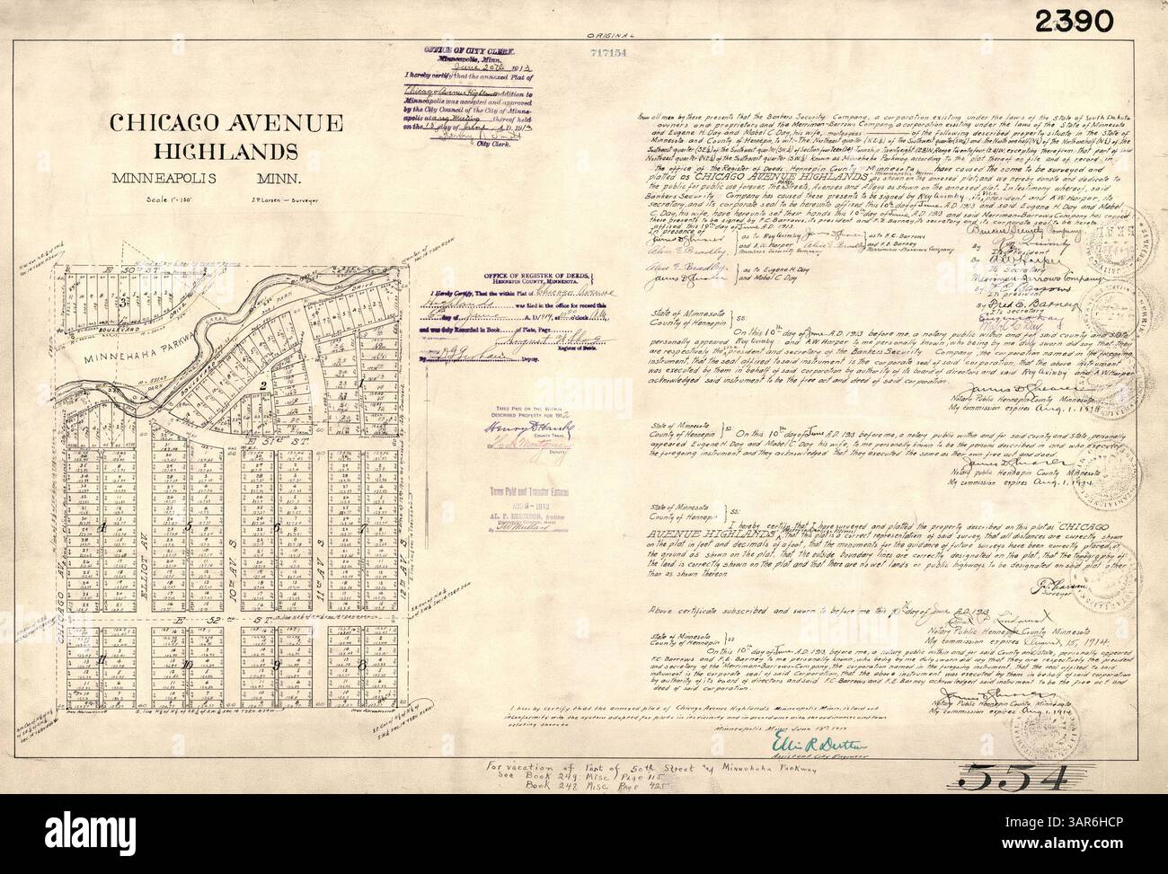 Die Chicago Avenue Highlands ist ein Stadtteil in Minneapolis, das in den Archiven der Hennepin County Library dokumentiert ist und die historische und kulturelle Bedeutung der Gegend widerspiegelt. Stockfoto Die Chicago Avenue Highlands ist ein Stadtteil in Minneapolis, das in den Archiven der Hennepin County Library dokumentiert ist und die historische und kulturelle Bedeutung der Gegend widerspiegelt. Stockfoto