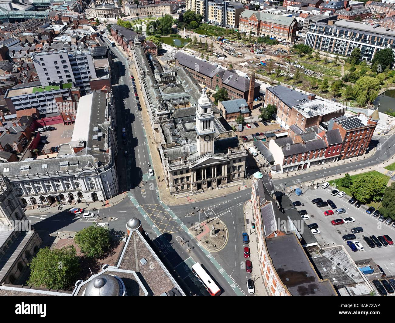 Aus der Vogelperspektive der Hull Guildhall, Sitz des Stadtrates von Hull, Standesamt, das auch als Veranstaltungsort für Konferenzen genutzt wird Stockfoto