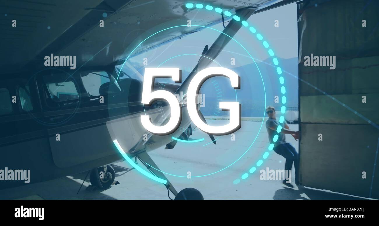 Bild der digitalen Schnittstelle und 5G Text über Ebene Stockfoto