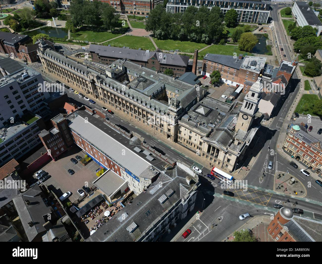 Aus der Vogelperspektive der Hull Guildhall, Sitz des Stadtrates von Hull, Standesamt, das auch als Veranstaltungsort für Konferenzen genutzt wird Stockfoto