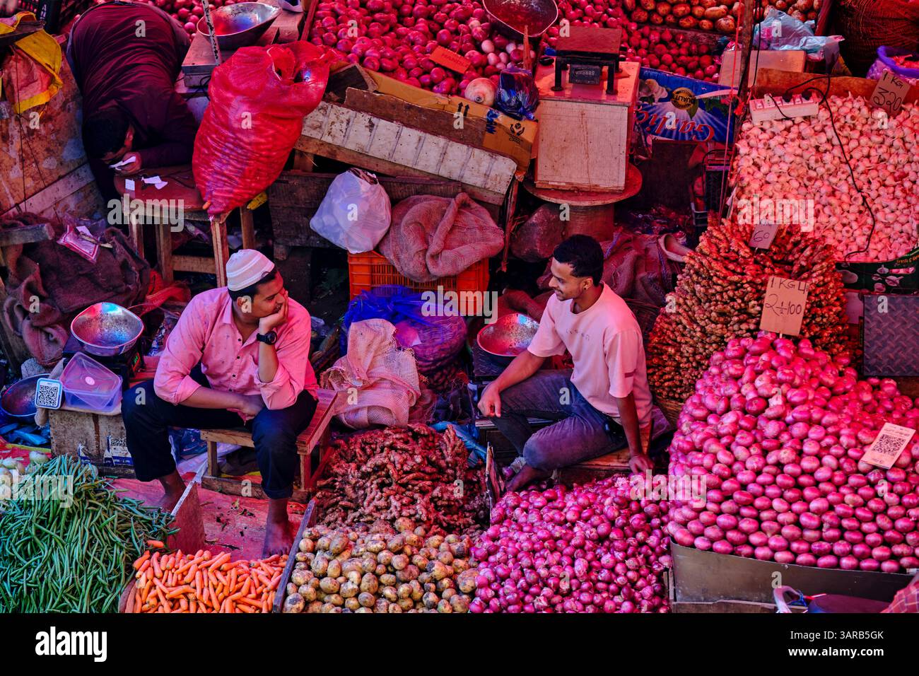 Indien, Karnataka, Sri Krishna Rajendra Markt, Gemüseladen Stockfoto