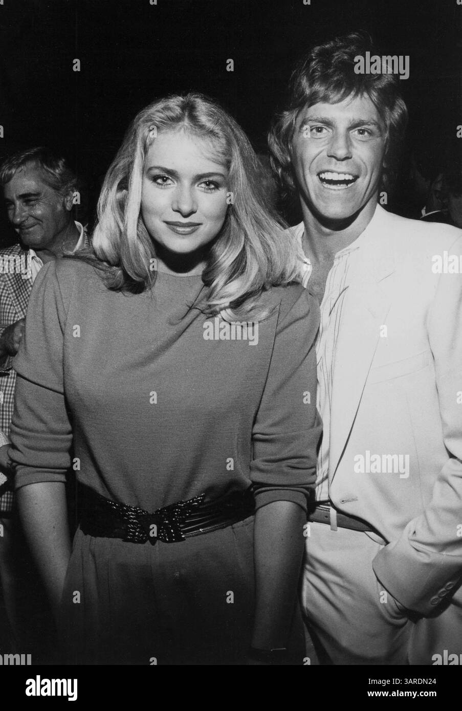 28. Januar 2010: JEFF CONAWAY mit DONNA DIXON. JEFFCONAWAYRETRO. (Kreditbild: © Globe Photos/ZUMApress.com) Stockfoto