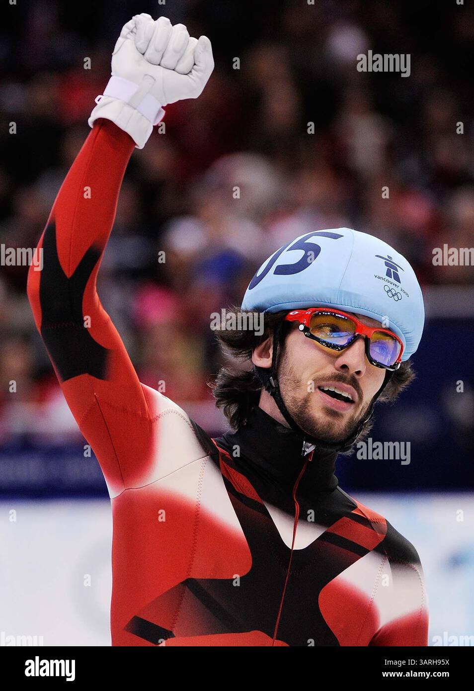 Februar 2010 - Vancouver, BC, Kanada - VANCOUVER, BC: 24. FEBRUAR 2010: der Kanadier Charles Hamelin (205) hat sich am 13. Tag der Olympischen Winterspiele 2010 in Vancouver am 24. Februar 2010 in der 500-Meter-Kurzstrecken-Eislaufhitze der Männer im Pacific Coliseum qualifiziert. (Ric Ernst / Canwest News Service). CNS-OLY-SHORT-TRACK (Bild: © CanWest/ZUMApress.com) Stockfoto