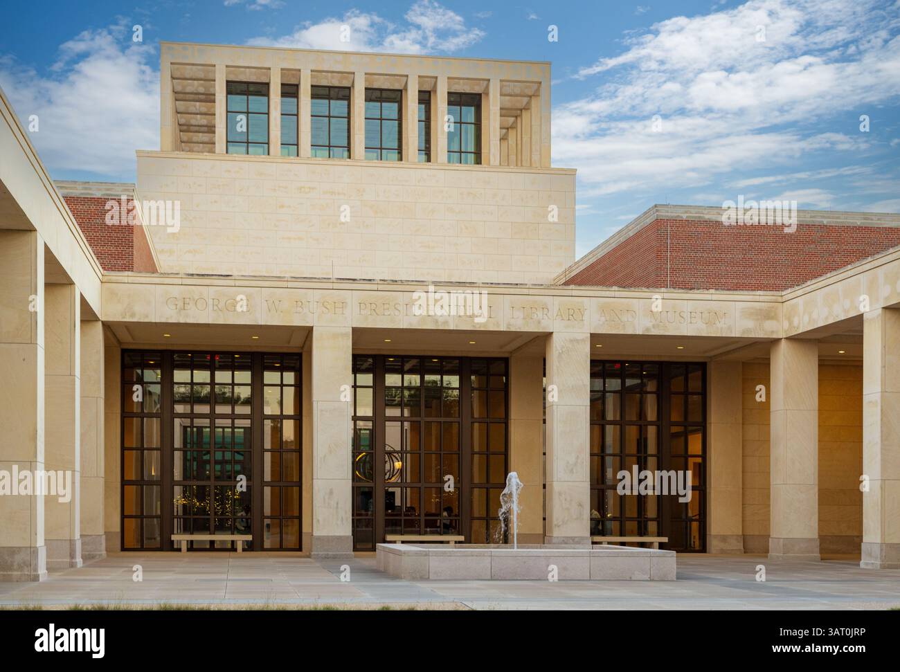Dallas, Texas – 15. November 2024: George W. Bush Presidential Library and Museum auf dem Campus der Southern Methodist University Stockfoto