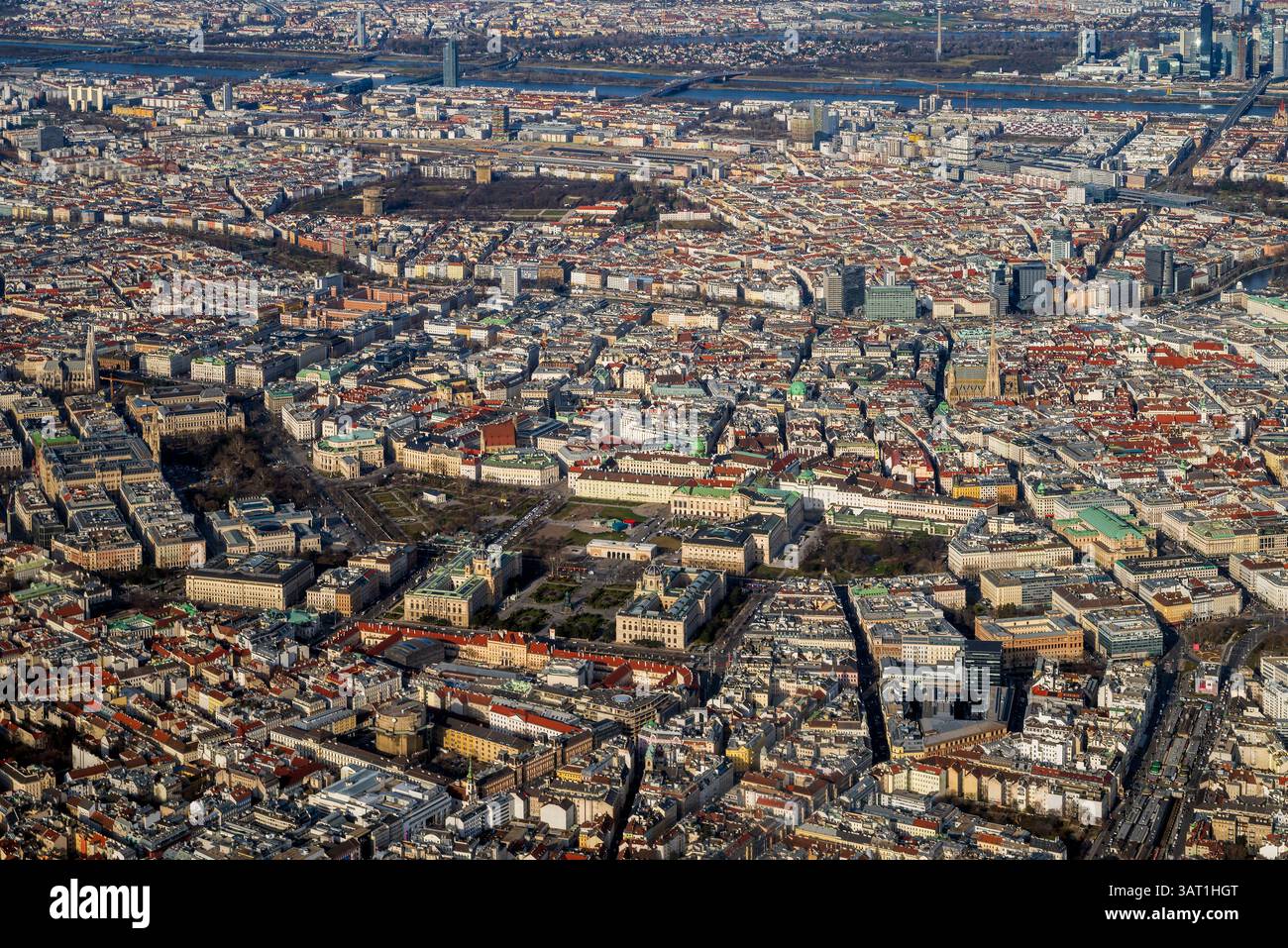 Luftaufnahme des Stadtzentrums, Wien, Österreich Stockfoto