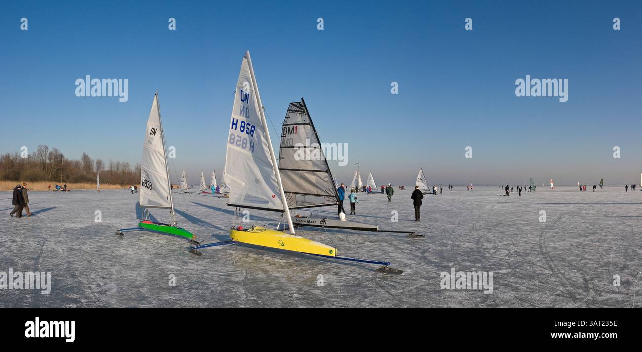 Eissegeln, Monnickendam, , Noord-Holland, Niederlande, Rene van der Meer Stockfoto