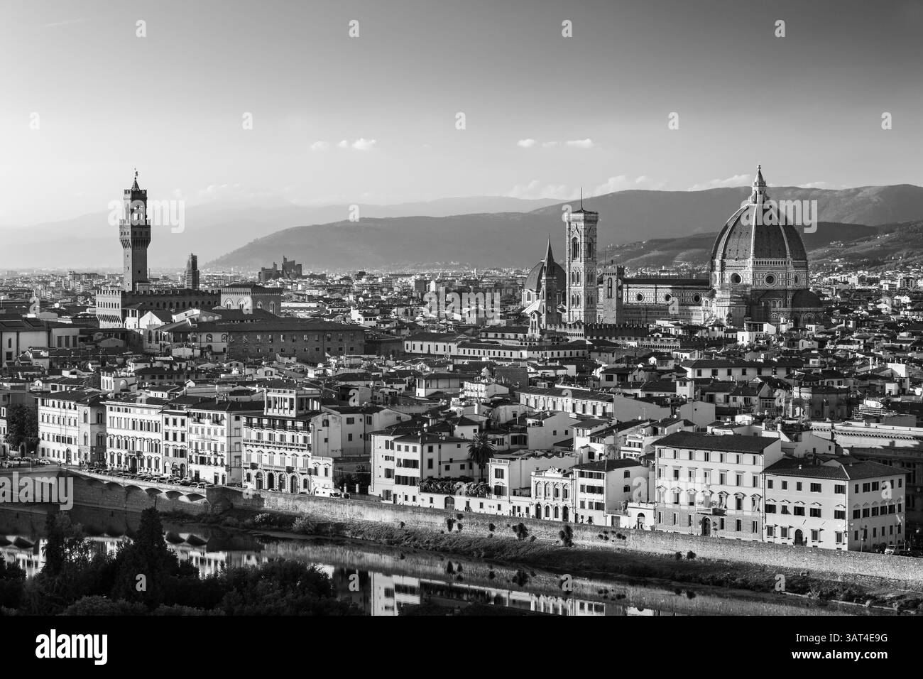 Santa Maria del Fiore, gotische Kathedrale, toskanischer Typ, Renaissanceduppel, Florenz, Kathedrale von Florenz, Arnolfo di Cambio, Giotto di Bondone, Kreuzrippe Stockfoto