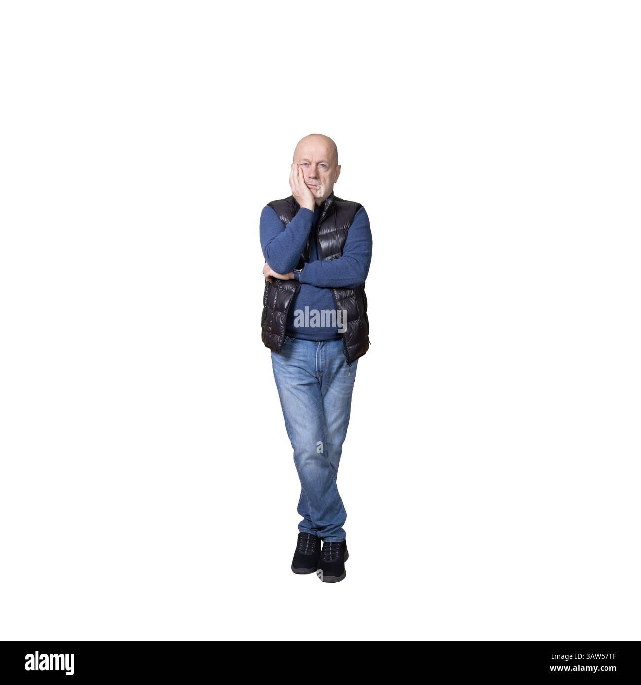 Ein Mann, während er auf einem transparenten Hintergrund nachdenkt Stockfoto