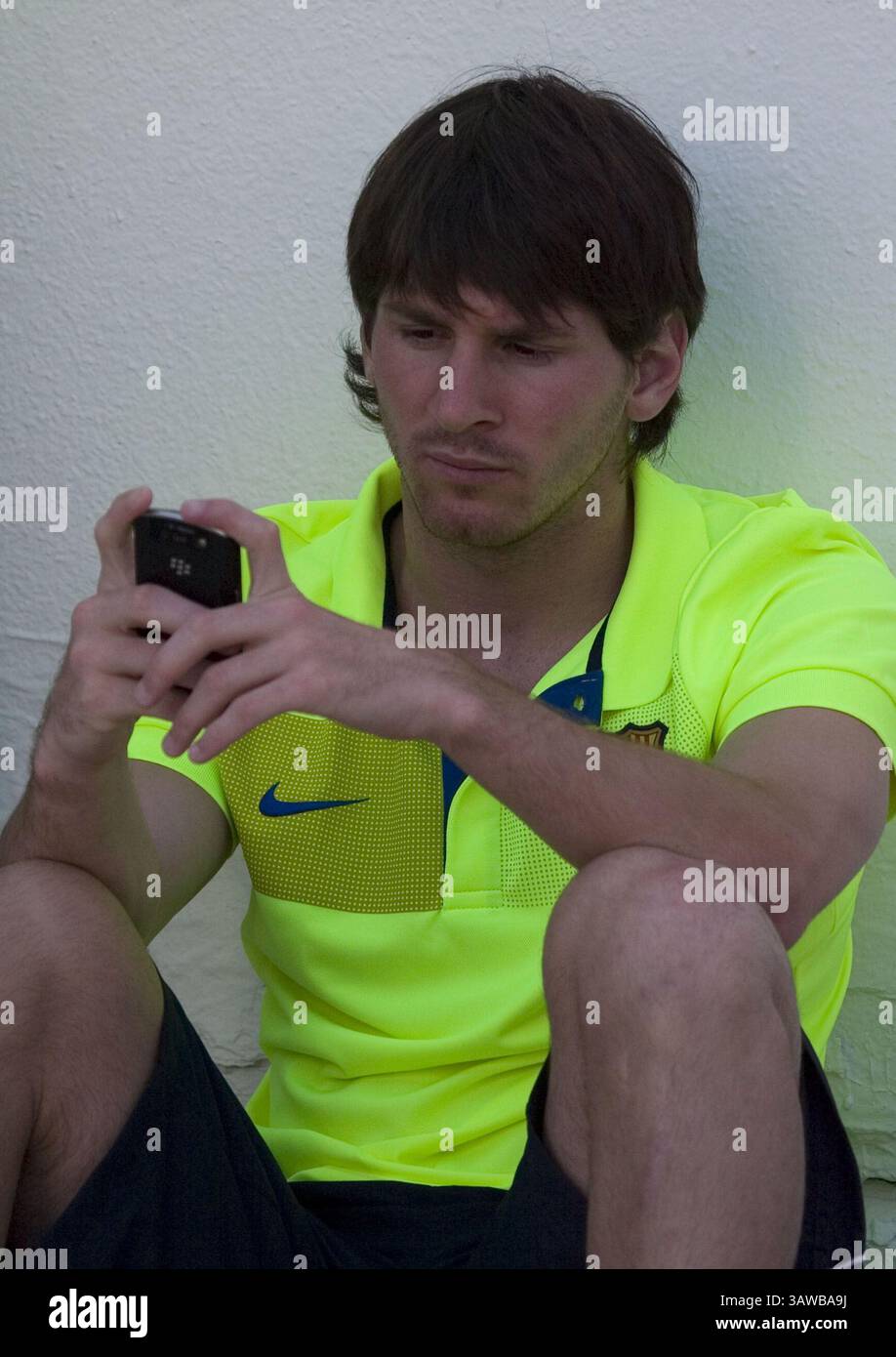 Juni 2016 - Los Angeles, Kalifornien, USA - Sonntag, 26. Juni 2016. Lionel Messi kündigte an, dass er nicht mehr in der argentinischen Nationalmannschaft spielen werde. Messi verpasste einen Elfmeter und verpasste eine Chance, Argentinien im Copa America Centenario gegen Chile zu gewinnen. DATEIFOTO: Donnerstag, 30. Juli 2009. Der Europameister FC Barcelona in Hollywood, Kalifornien. (Bild: © Prensa Internacional Via ZUMA Wire) Stockfoto